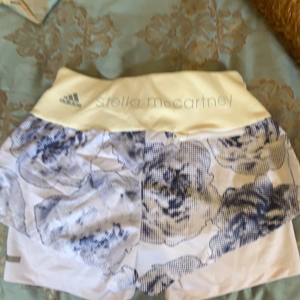 Stella Mccartney limited edition shorts size XS and M $59 - Picture 2 of 2
